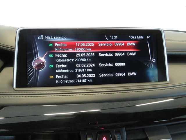 BMW X6 xDrive40d color Blanco. Año 2016. 230KW(313CV). Diésel. En concesionario Lugauto S.A. de Lugo