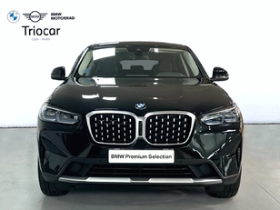 Fotos de BMW X4 xDrive20d color Negro. Año 2023. 140KW(190CV). Diésel. En concesionario Triocar Gijón (Bmw y Mini) de Asturias