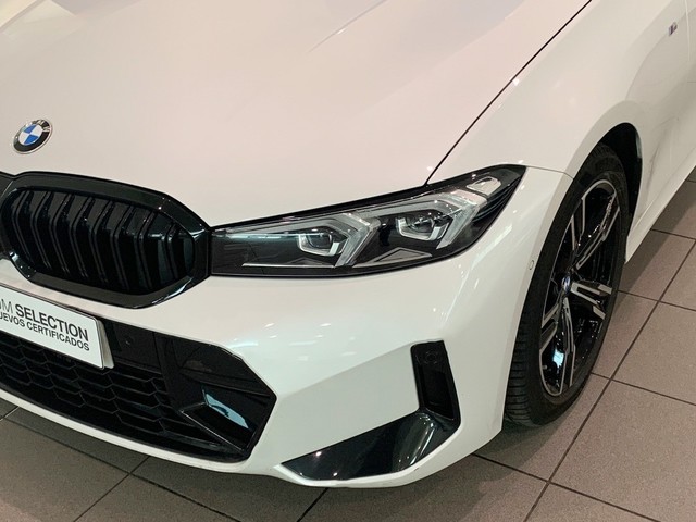 BMW Serie 3 318d color Blanco. Año 2024. 110KW(150CV). Diésel. En concesionario Celtamotor Lalín de Pontevedra