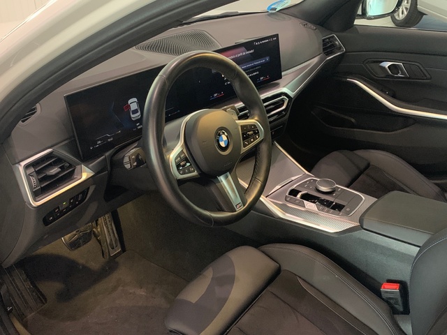 BMW Serie 3 318d color Blanco. Año 2024. 110KW(150CV). Diésel. En concesionario Celtamotor Lalín de Pontevedra