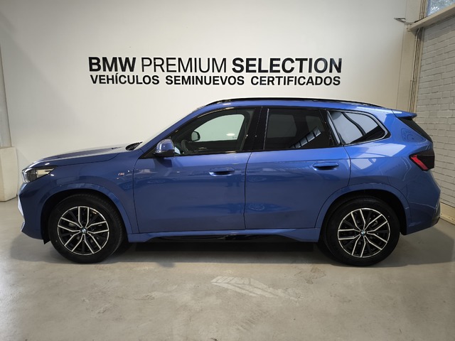 BMW X1 sDrive20d color Azul. Año 2024. 120KW(163CV). Diésel. En concesionario Lurauto Gipuzkoa de Guipuzcoa