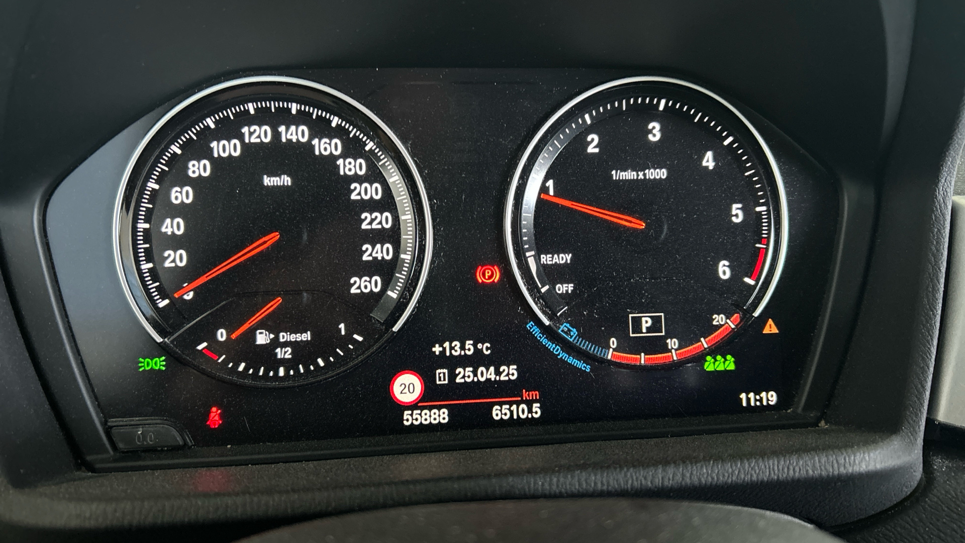 BMW X2 sDrive18d color Gris. Año 2021. 110KW(150CV). Diésel. En concesionario BYmyCAR Madrid - Alcalá de Madrid