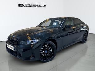 Fotos de BMW Serie 3 330e color Negro. Año 2023. 215KW(292CV). Híbrido Electro/Gasolina. En concesionario Automotor Costa, S.L.U. de Almería