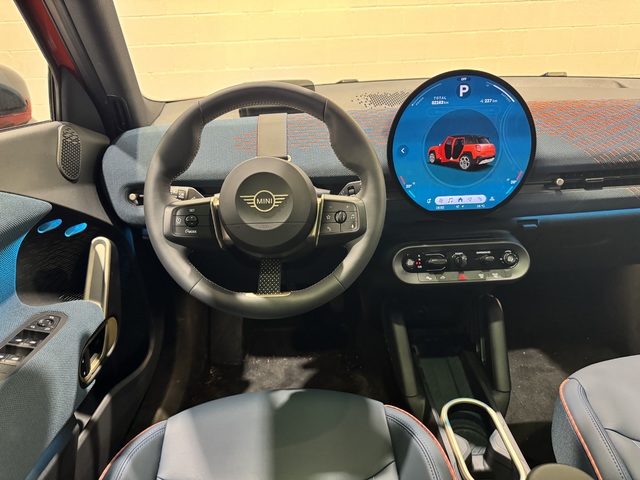 fotoG 6 del MINI MINI Aceman SE 160 kW (218 CV) 218cv Eléctrico del 2024 en Barcelona