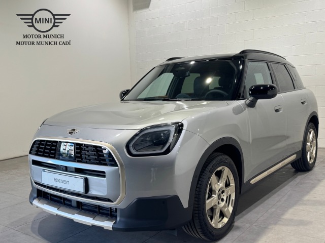 fotoG 0 del MINI MINI Countryman C 125 kW (170 CV) 170cv Gasolina del 2024 en Barcelona