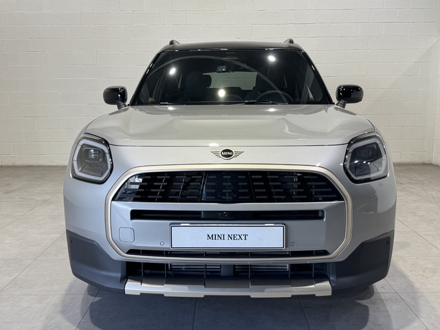 fotoG 1 del MINI MINI Countryman C 125 kW (170 CV) 170cv Gasolina del 2024 en Barcelona