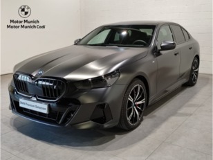 Fotos de BMW i5 eDrive40 color Gris. Año 2024. 250KW(340CV). Eléctrico. En concesionario Motor Munich - Terrassa - VO de Barcelona