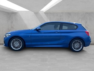 Fotos de BMW Serie 1 118d color Azul. Año 2019. 110KW(150CV). Diésel. En concesionario BMW Avilcar Ávila de Ávila