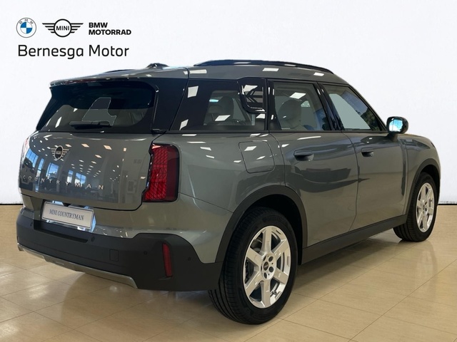 fotoG 3 del MINI MINI Countryman C 125 kW (170 CV) 170cv Gasolina del 2025 en León