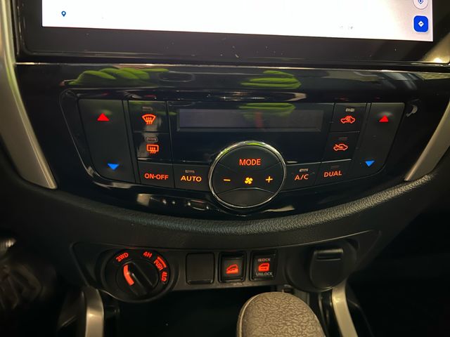 Nissan Navara PickUp 2.3 dCi Doble Cabina N-Connecta 4X4 AT 140 kW (190 CV)