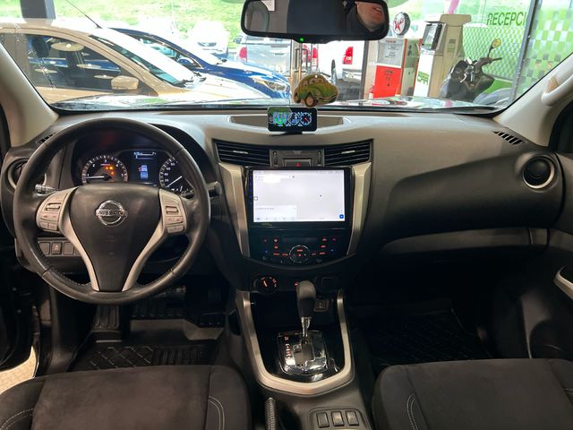 Nissan Navara PickUp 2.3 dCi Doble Cabina N-Connecta 4X4 AT 140 kW (190 CV)