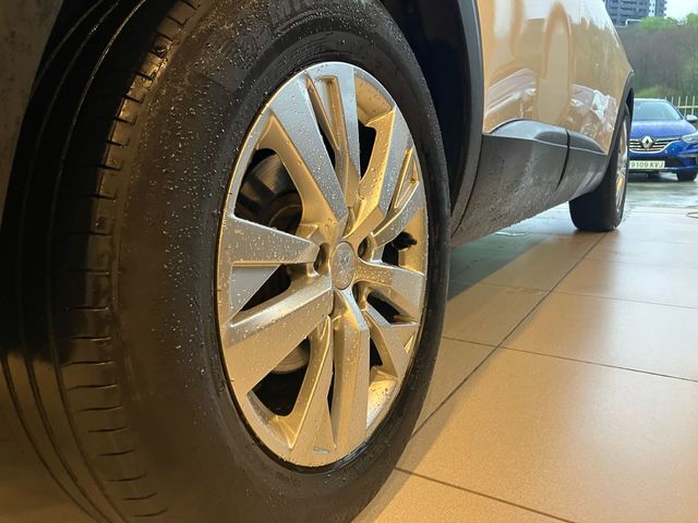 Peugeot 5008 1.2L PureTech S&S Active 96 kW (130 CV)