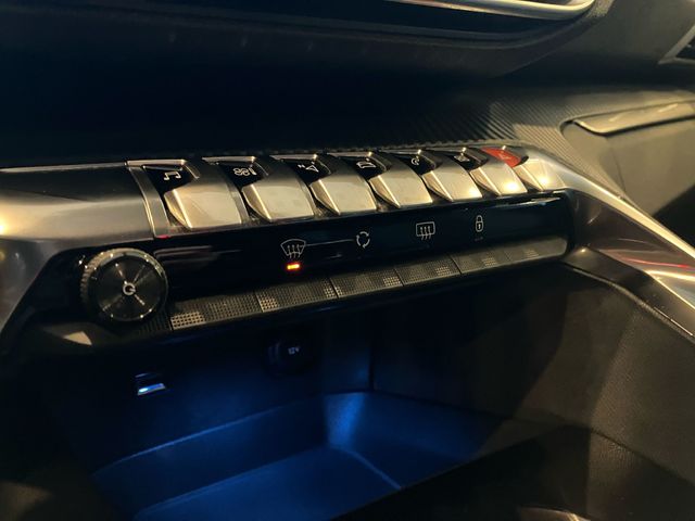 Peugeot 5008 1.2L PureTech S&S Active 96 kW (130 CV)
