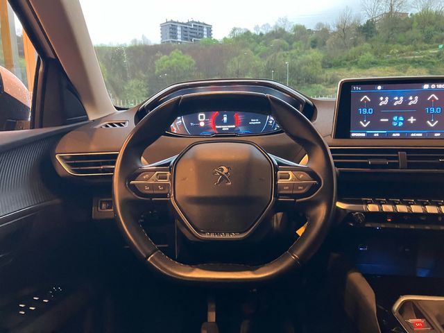 Peugeot 5008 1.2L PureTech S&S Active 96 kW (130 CV)