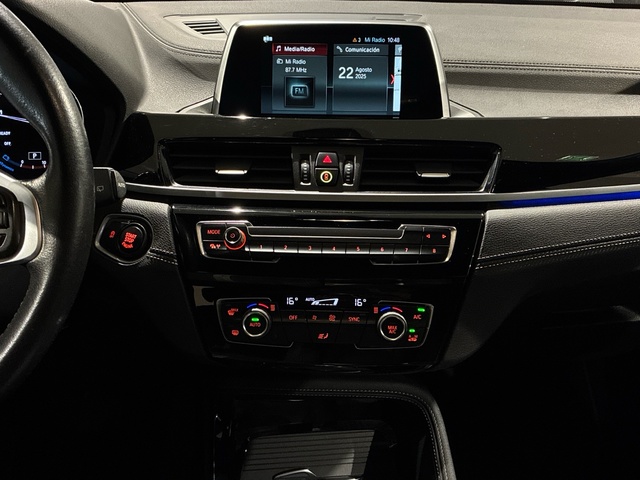 BMW X2 sDrive20i color Gris Plata. Año 2019. 141KW(192CV). Gasolina. En concesionario BMW Marcos Automoción de Valencia