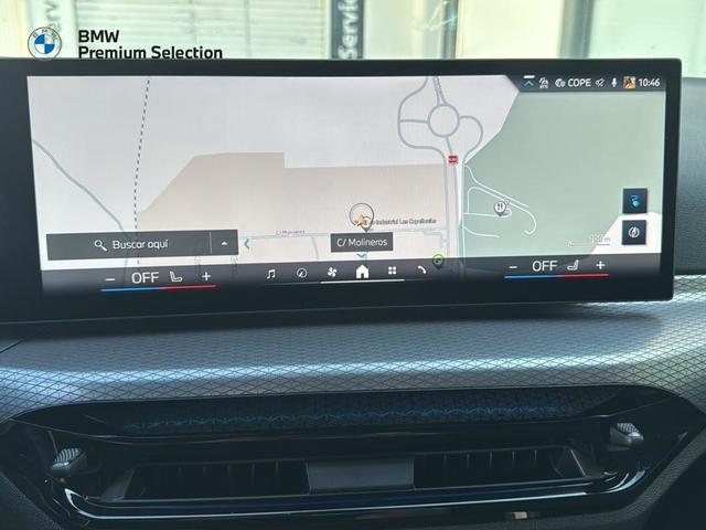 BMW i4 eDrive40 color Blanco. Año 2025. 250KW(340CV). Eléctrico. En concesionario Ceres Motor S.L. de Cáceres
