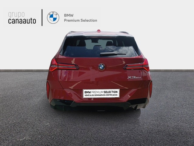 BMW X3 xDrive20d color Rojo. Año 2025. 145KW(197CV). Diésel. En concesionario DEMO de Sta. C. Tenerife