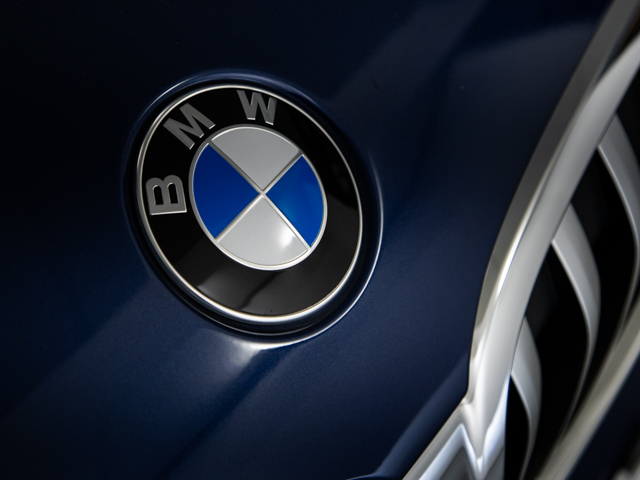 BMW X1 xDrive25e color Naranja. Año 2021. 162KW(220CV). Híbrido Electro/Gasolina. En concesionario BMW Fuenteolid Valladolid de Valladolid