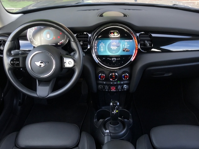 fotoG 6 del MINI MINI 3 Puertas Cooper 100 kW (136 CV) 136cv Gasolina del 2023 en Pontevedra