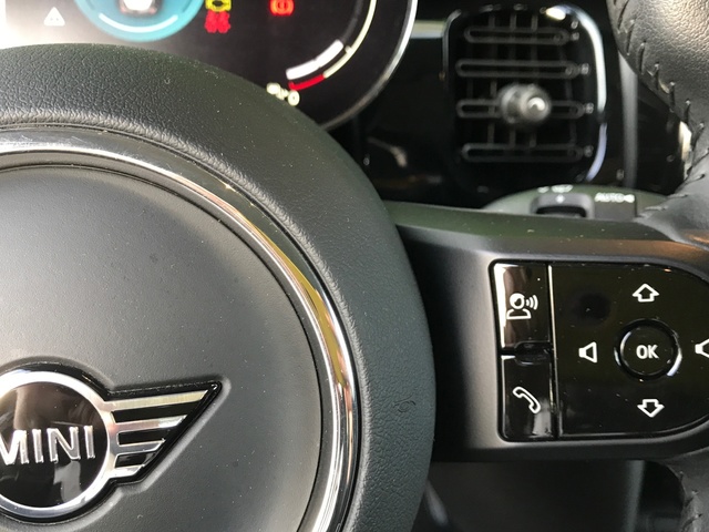 fotoG 13 del MINI MINI 3 Puertas Cooper 100 kW (136 CV) 136cv Gasolina del 2023 en Pontevedra