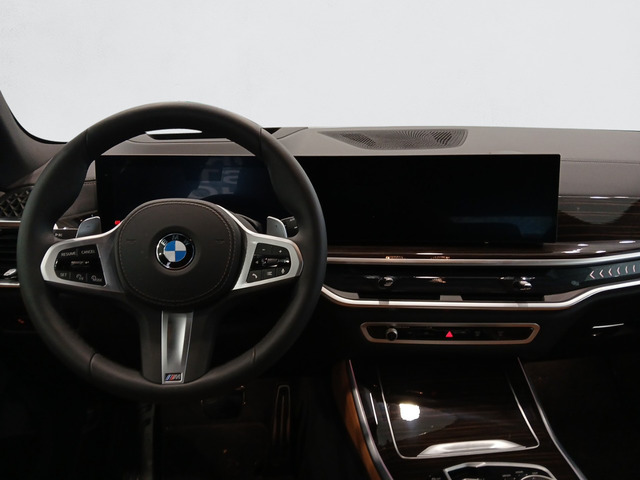 BMW X5 xDrive30d color Negro. Año 2025. 219KW(298CV). Diésel. En concesionario Enekuri Motor de Vizcaya