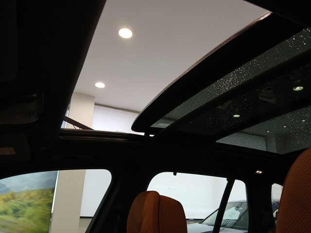 BMW X5 xDrive30d color Negro. Año 2025. 219KW(298CV). Diésel. En concesionario Enekuri Motor de Vizcaya