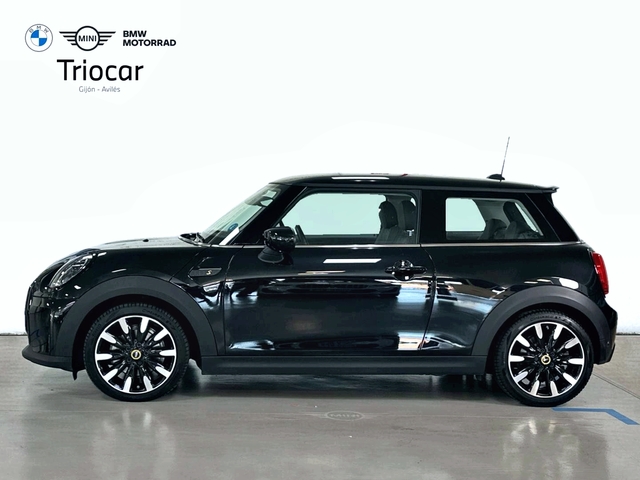 fotoG 2 del MINI MINI 3 Puertas Cooper SE 135 kW (184 CV) 184cv Eléctrico del 2023 en Asturias