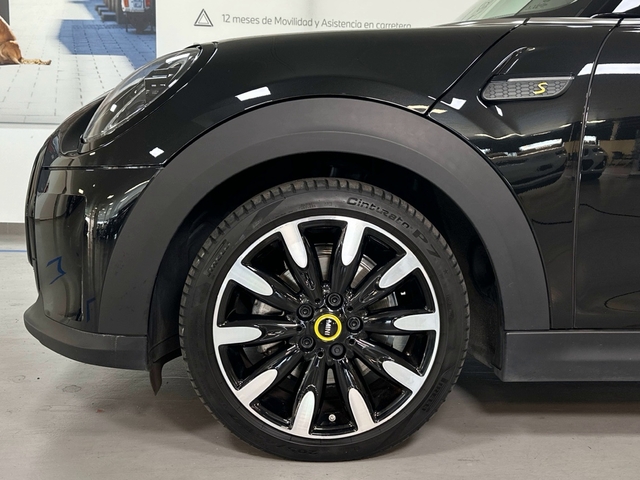 fotoG 10 del MINI MINI 3 Puertas Cooper SE 135 kW (184 CV) 184cv Eléctrico del 2023 en Asturias