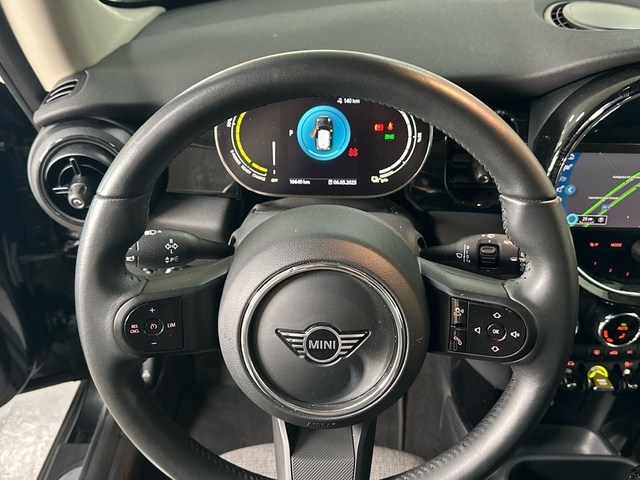 fotoG 15 del MINI MINI 3 Puertas Cooper SE 135 kW (184 CV) 184cv Eléctrico del 2023 en Asturias