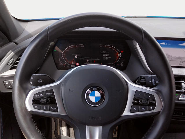 BMW Serie 1 118d color Azul. Año 2024. 110KW(150CV). Diésel. En concesionario San Rafael Motor, S.L. de Córdoba