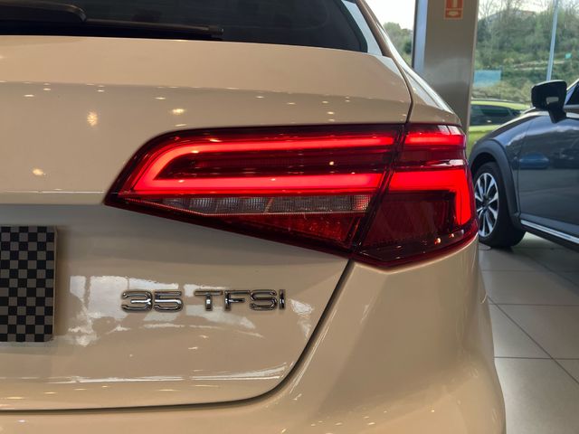 Audi A3 Sportback S line 35 TFSI 110 kW (150 CV) S tronic