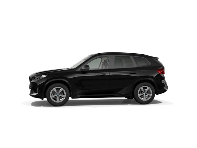 BMW X1 sDrive18d color Negro. Año 2024. 110KW(150CV). Diésel. En concesionario Movilnorte El Plantio de Madrid