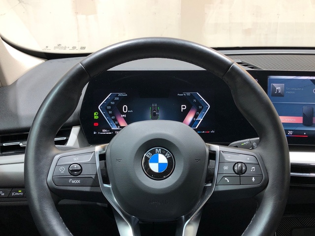 BMW X1 sDrive18d color Negro. Año 2024. 110KW(150CV). Diésel. En concesionario Movilnorte El Plantio de Madrid