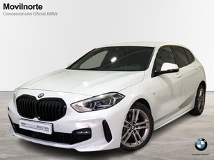 Fotos de BMW Serie 1 118d color Blanco. Año 2023. 110KW(150CV). Diésel. En concesionario Movilnorte El Plantio de Madrid