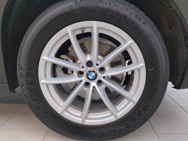 BMW X4 xDrive20i color Blanco. Año 2022. 135KW(184CV). Gasolina. En concesionario Augusta Aragon S.A. de Zaragoza