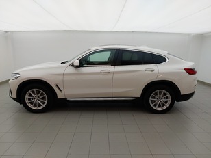 Fotos de BMW X4 xDrive20i color Blanco. Año 2022. 135KW(184CV). Gasolina. En concesionario Augusta Aragon S.A. de Zaragoza