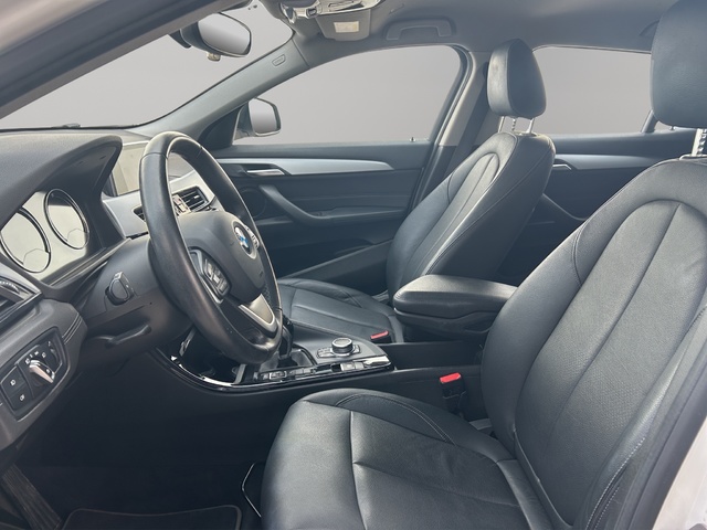 BMW X2 sDrive18i color Blanco. Año 2019. 103KW(140CV). Gasolina. En concesionario GANDIA Automoviles Fersan, S.A. de Valencia