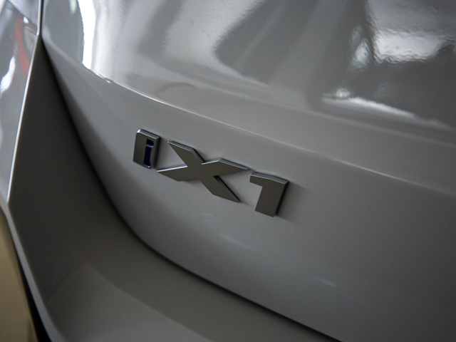 BMW iX1 eDrive20 color Blanco. Año 2025. 150KW(204CV). Eléctrico. En concesionario BMW Fuenteolid Valladolid de Valladolid