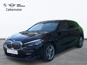 Fotos de BMW Serie 1 118d color Negro. Año 2024. 110KW(150CV). Diésel. En concesionario Celtamotor Caldas Reis de Pontevedra