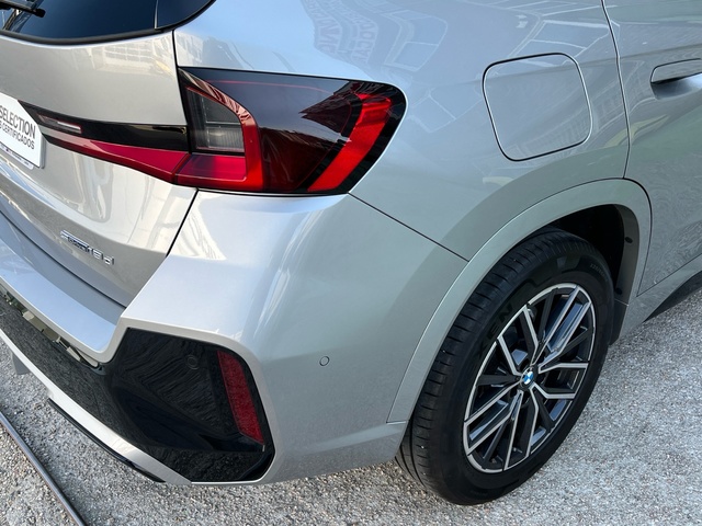 BMW X1 sDrive18d color Gris Plata. Año 2024. 110KW(150CV). Diésel. En concesionario Celtamotor Vigo de Pontevedra