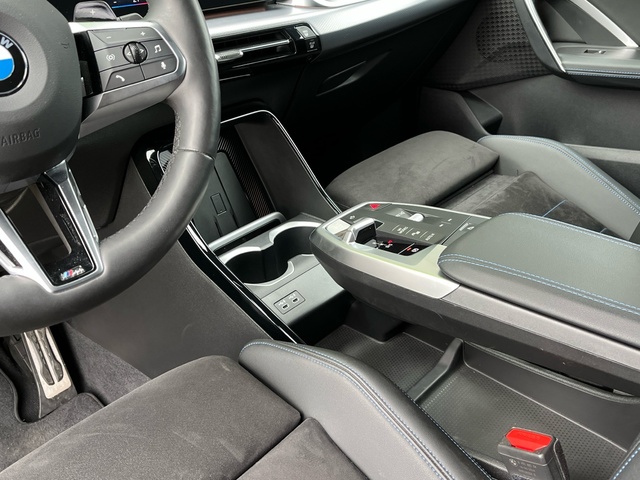 BMW X1 xDrive20d color Gris Plata. Año 2024. 120KW(163CV). Diésel. En concesionario Celtamotor Vigo de Pontevedra