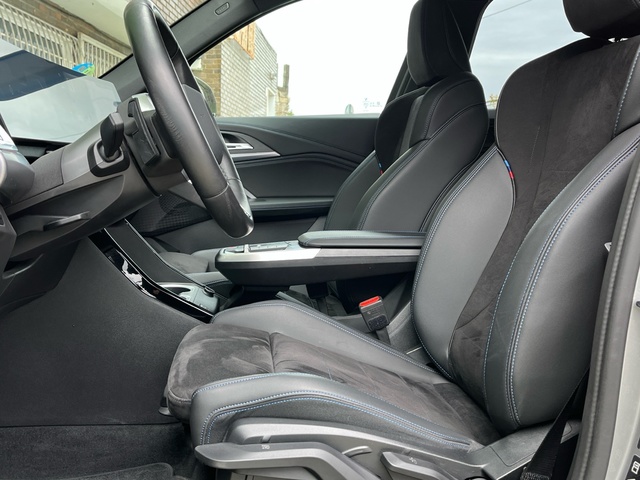 BMW X1 xDrive20d color Gris Plata. Año 2024. 120KW(163CV). Diésel. En concesionario Celtamotor Vigo de Pontevedra