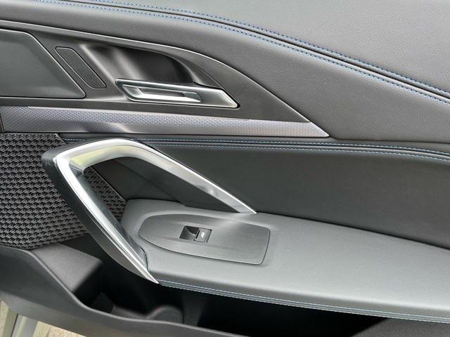 BMW X1 xDrive20d color Gris Plata. Año 2024. 120KW(163CV). Diésel. En concesionario Celtamotor Vigo de Pontevedra