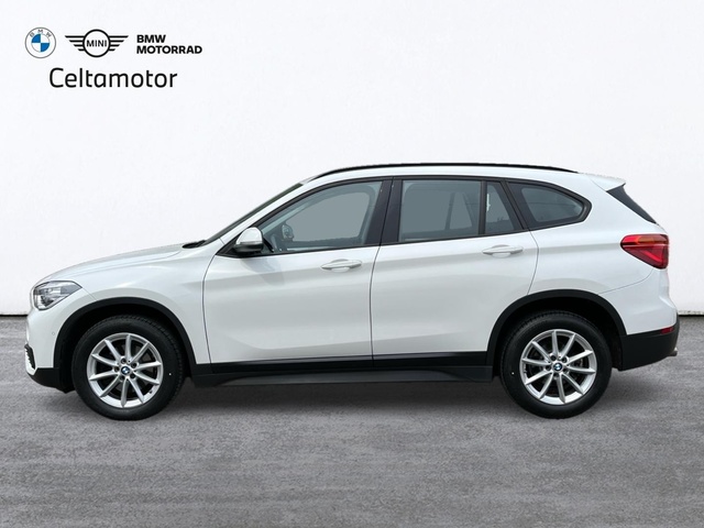 BMW X1 sDrive18d color Blanco. Año 2019. 110KW(150CV). Diésel. En concesionario Celtamotor Vigo de Pontevedra