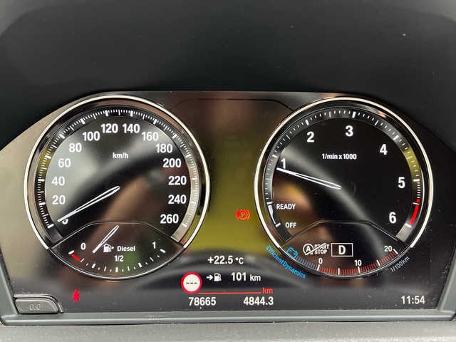 BMW X1 sDrive18d color Blanco. Año 2019. 110KW(150CV). Diésel. En concesionario Celtamotor Vigo de Pontevedra