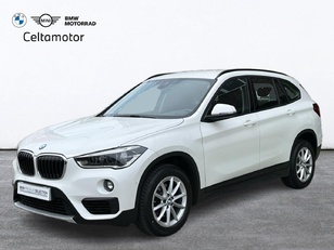 Fotos de BMW X1 sDrive18d color Blanco. Año 2019. 110KW(150CV). Diésel. En concesionario Celtamotor Vigo de Pontevedra