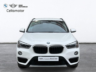 Fotos de BMW X1 sDrive18d color Blanco. Año 2019. 110KW(150CV). Diésel. En concesionario Celtamotor Vigo de Pontevedra