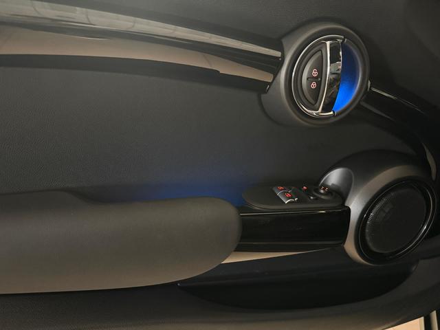 Imagen MINI MINI 3 Puertas