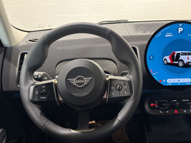 fotoG 6 del MINI MINI Countryman E 150 kW (204 CV) 204cv Eléctrico del 2024 en Barcelona