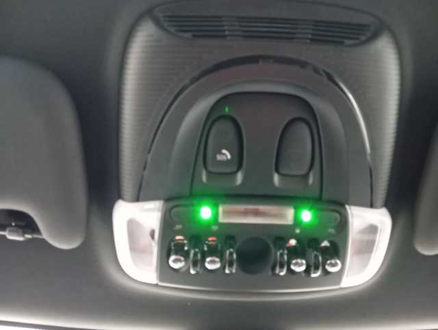 fotoG 16 del MINI MINI 3 Puertas Cooper SE 135 kW (184 CV) 184cv Eléctrico del 2020 en Barcelona